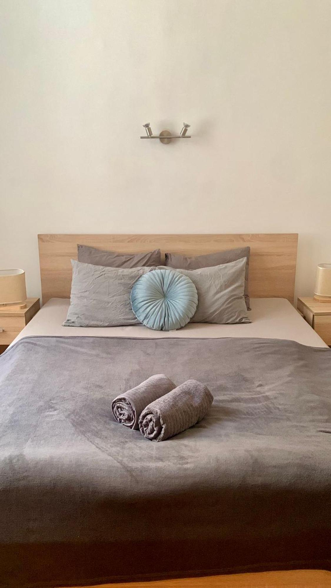 Cedar Inn Budapest - Palace District エクステリア 写真