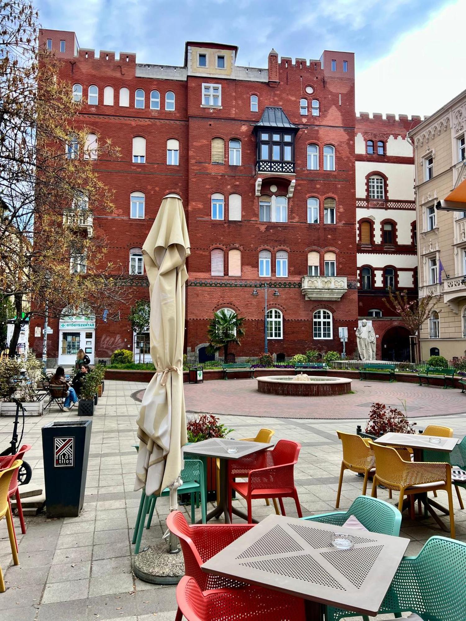 Cedar Inn Budapest - Palace District エクステリア 写真